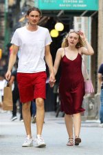 Dakota Fanning Boyfriend: a Deep Dive into Her Romantic Life