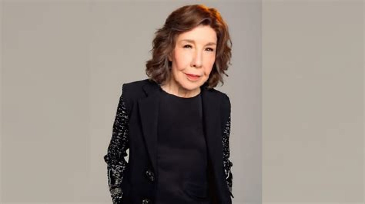 Discover the Secrets to Lily Tomlin's Remarkable Net Worth
