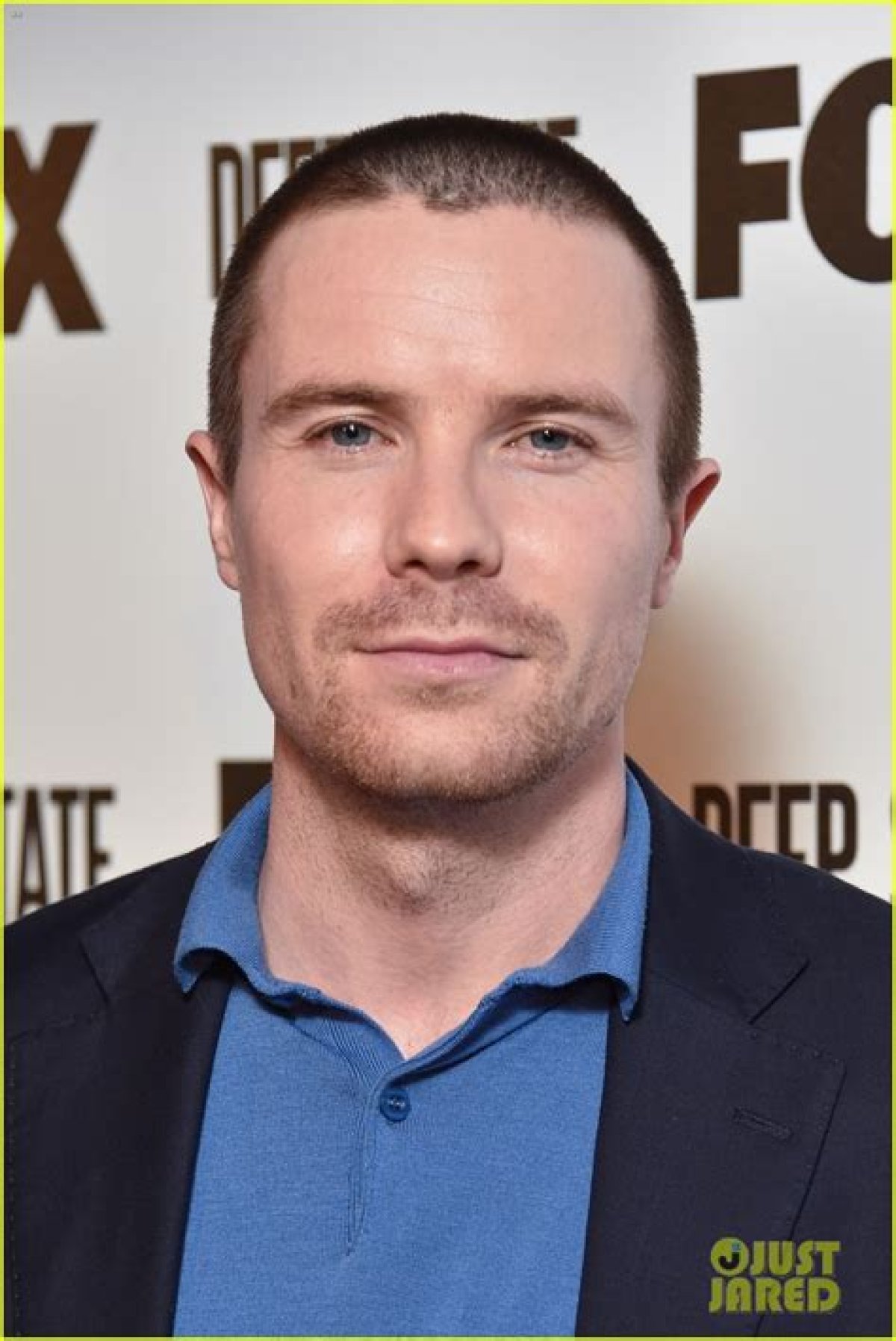 Exploring Joe Dempsie's Relationships: a Deep Dive into the Actor's Personal Life