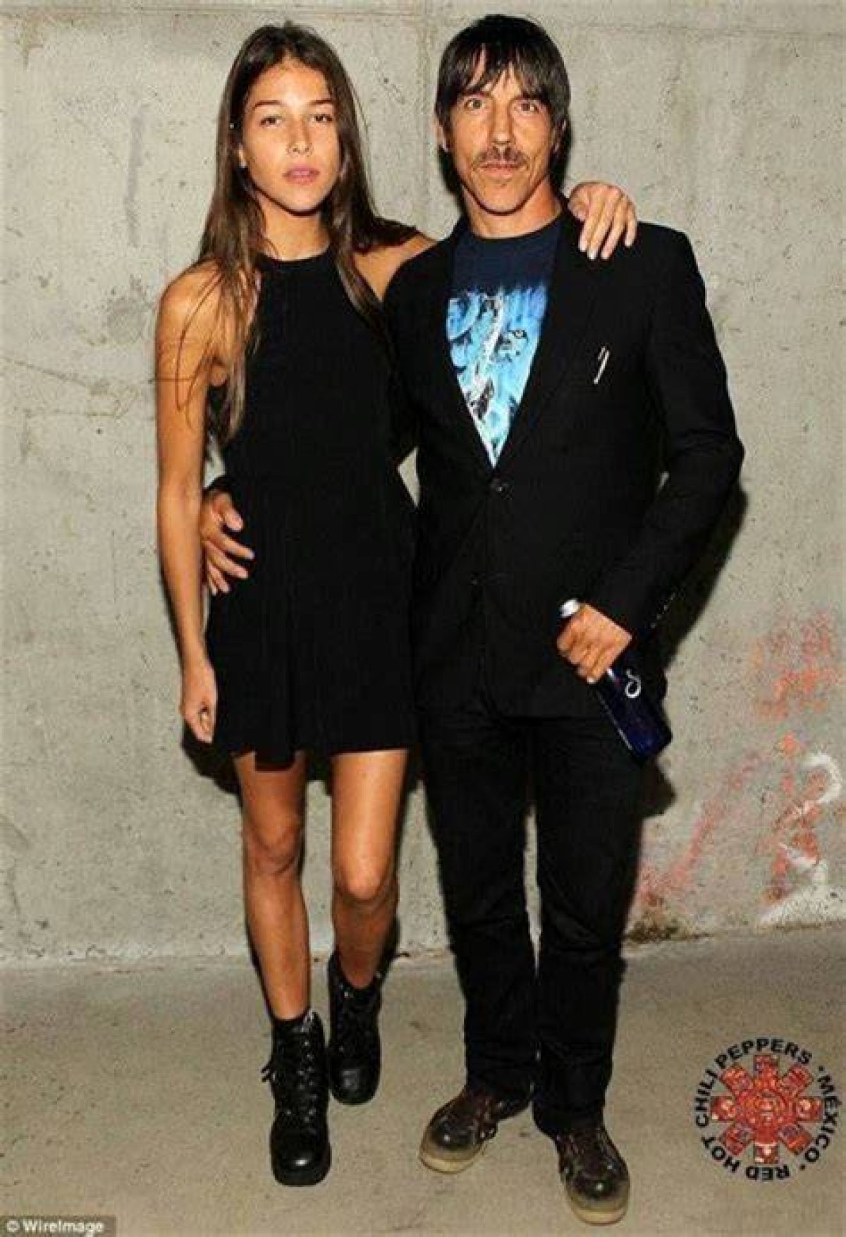 Exploring the Love Life of Anthony Kiedis: Who Is His Novia in 2024?