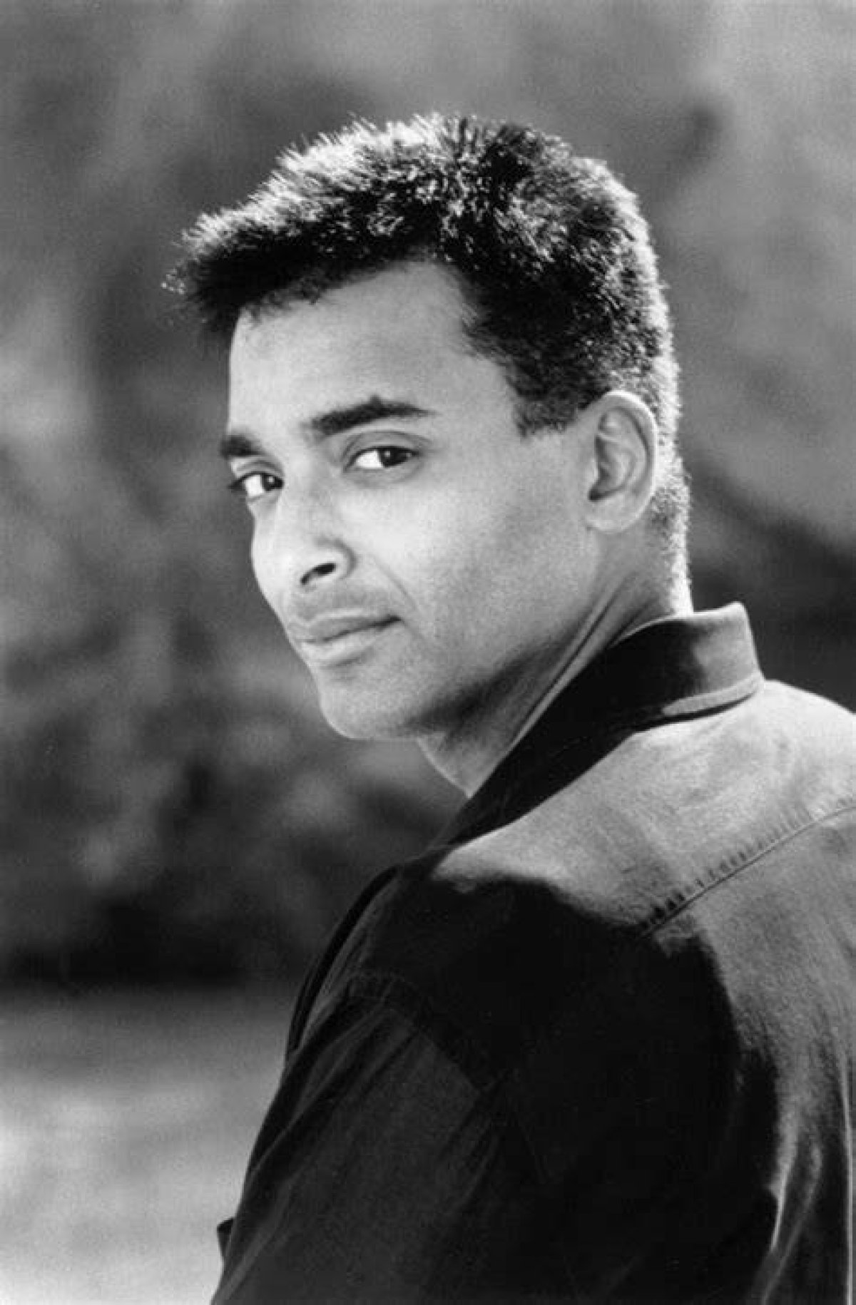 Jon Secada | Moxvlog