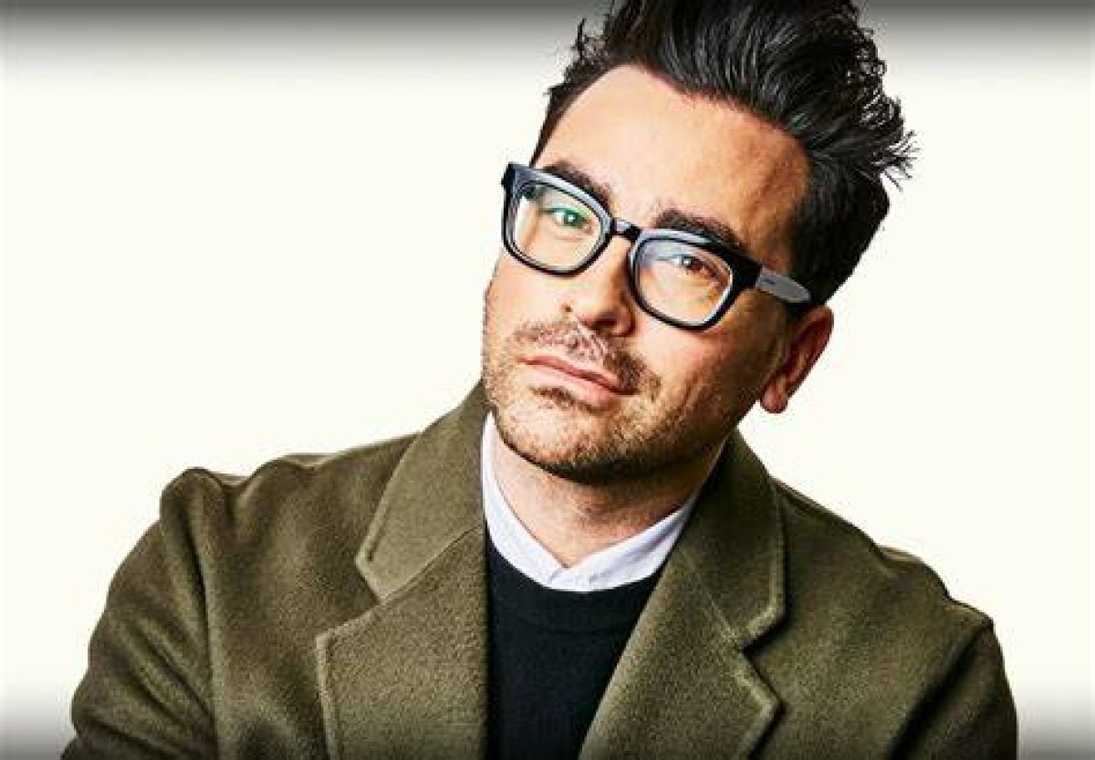 Understanding Dan Levy in Relationships: the Dynamics of Love and Connection